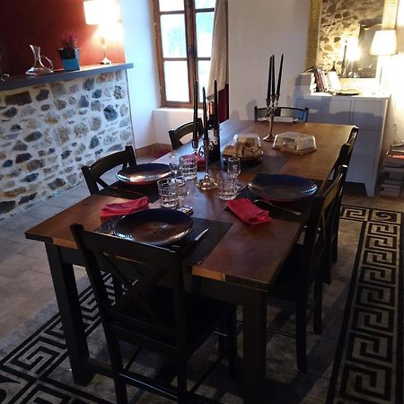La Petite Salamandre Bleue La Croisille-sur-Briance Eksteriør bilde